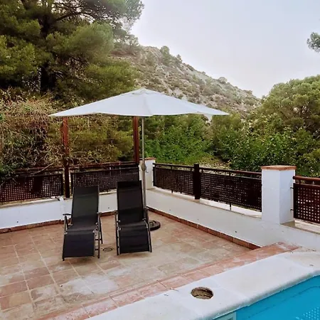 El Balcon De Cuadros Holiday home Bedmar y Garciez